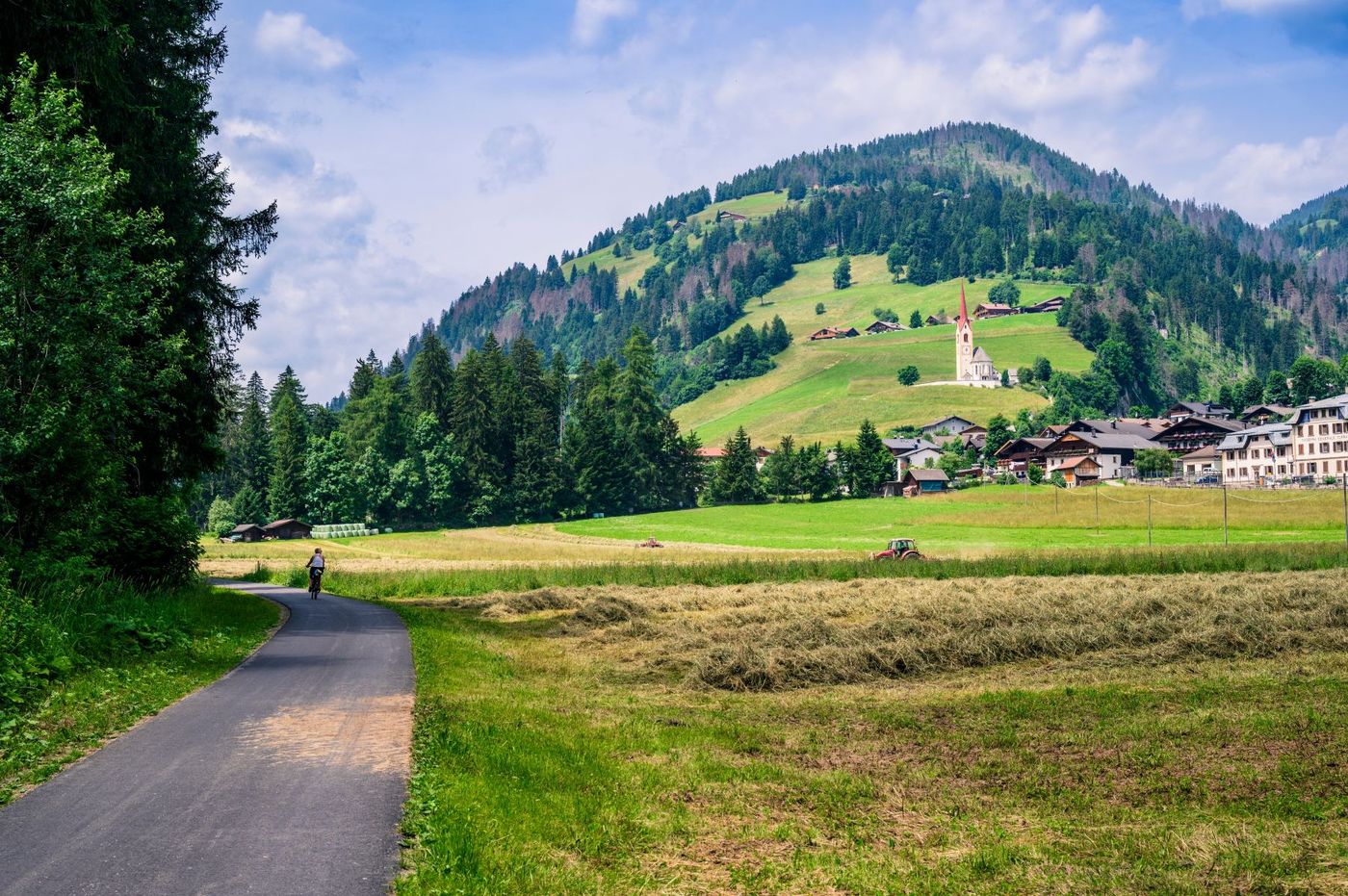 Along the cycle path of the Alta Val Pusteria