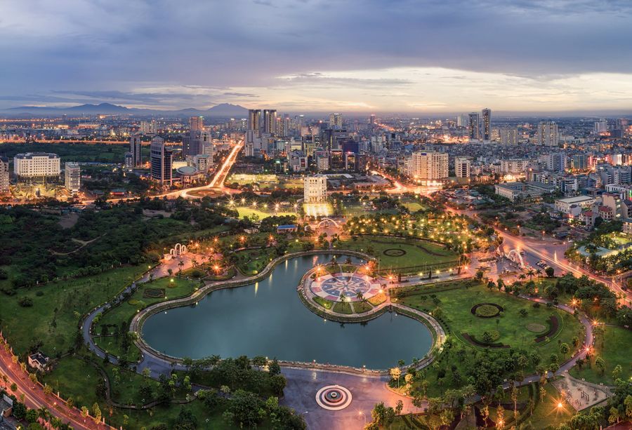 Hanoi,Skyline,Cityscape,At,Twilight,Period.,Cau,Giay,Park,,West