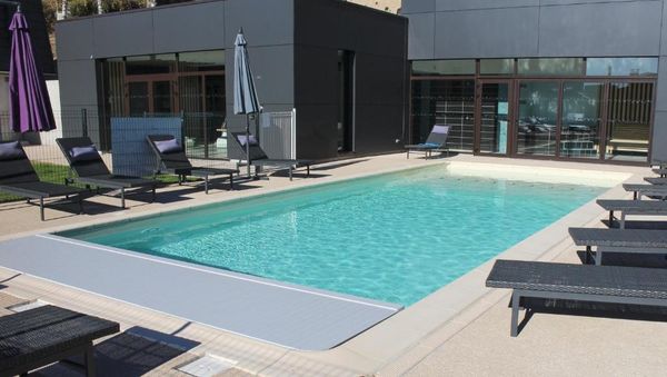 Hotel Chez Camillou pool