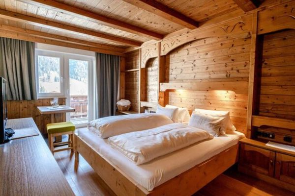 Hotel Hohe Burg room Gschnitztal Austria