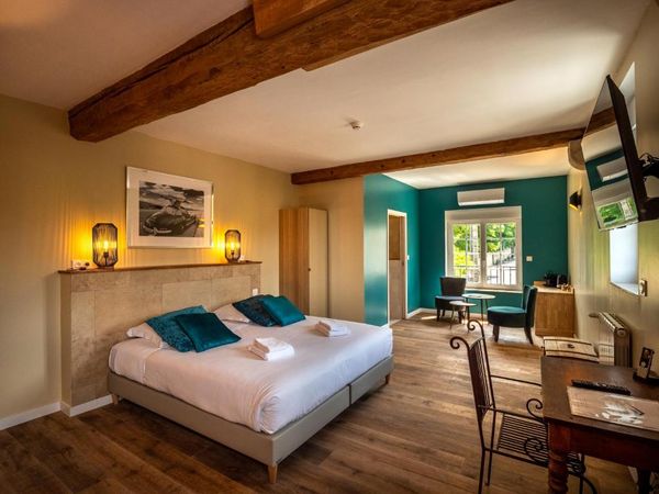 Le Domaine des Tilleuls double room