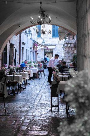 Outdoor eating dubrovnik