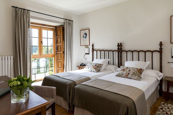 Parador de Tui twin room
