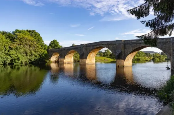 The George Hotel Bridge