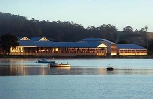 bay of fires tasmania accommodation
