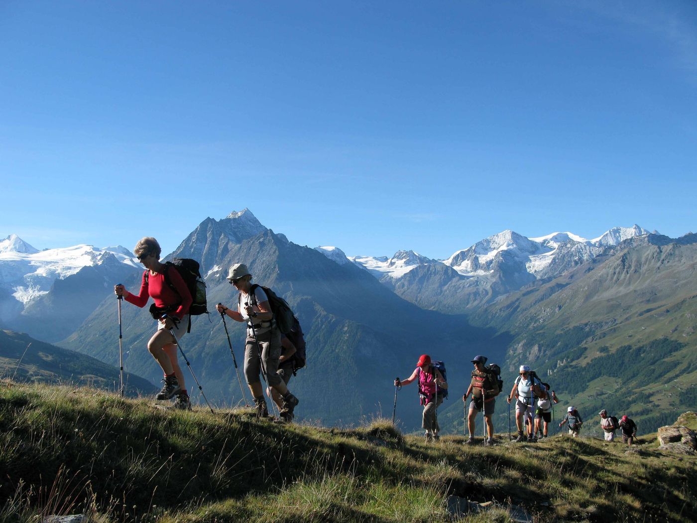 randonneurs sentier arolla Zermatt HAute Route